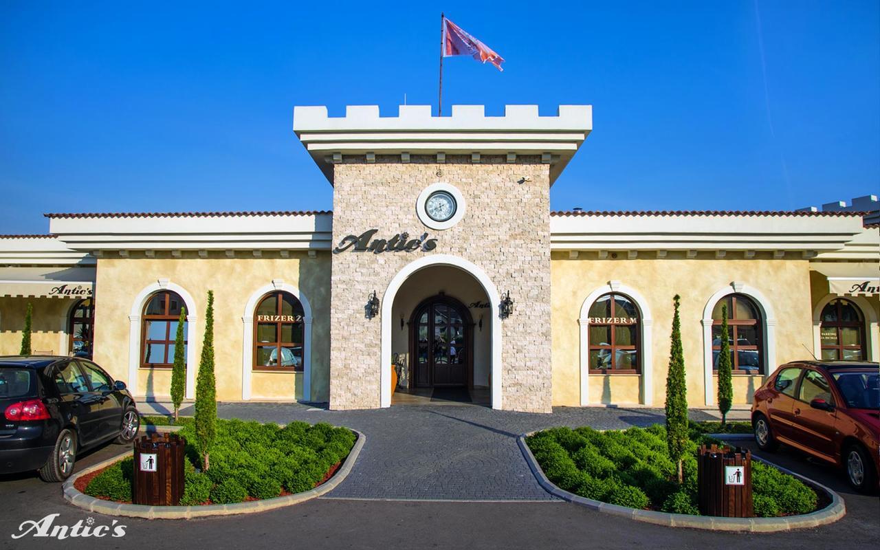 Motel Pizzeria Antic'S Laktaši Kültér fotó