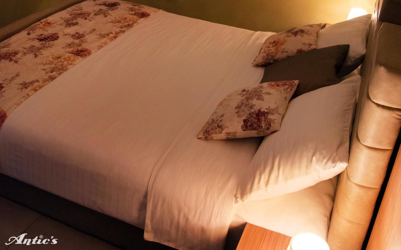 Motel Pizzeria Antic'S Laktaši Kültér fotó